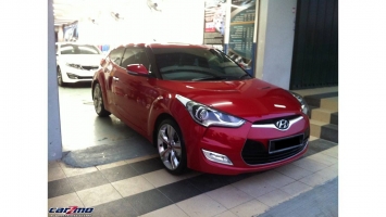 HYUNDAI VELOSTER