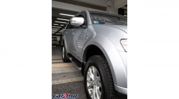 MISUBISHI PAJERO SPORT 05