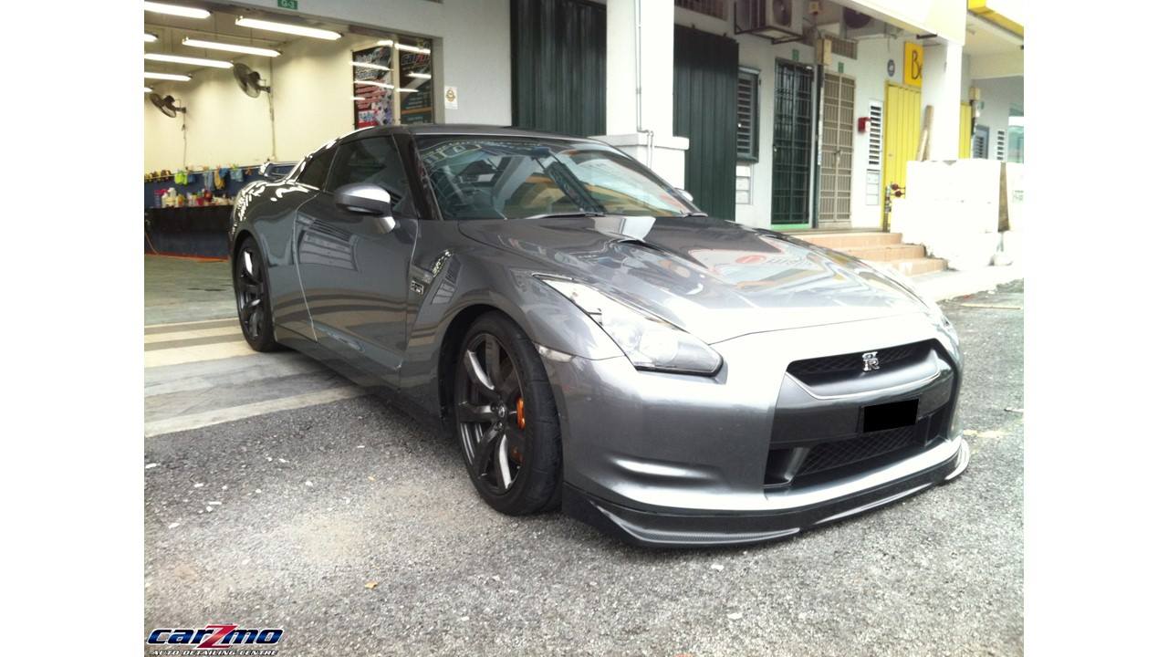 NISSAN GT-R35 02