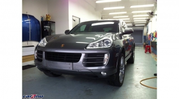 PORSCHE CAYENNE 02