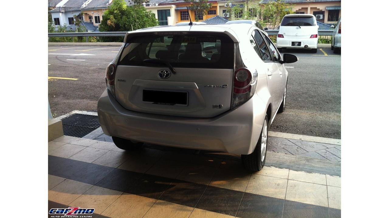 TOYOTA PRIUS C 2 06