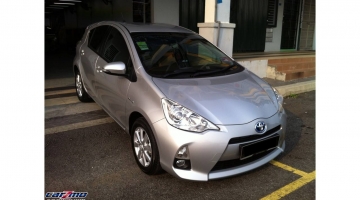 TOYOTA PRIUS C 2 02