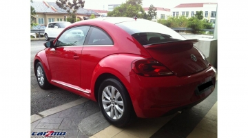 VOLKSWAGEN BEETLE 08